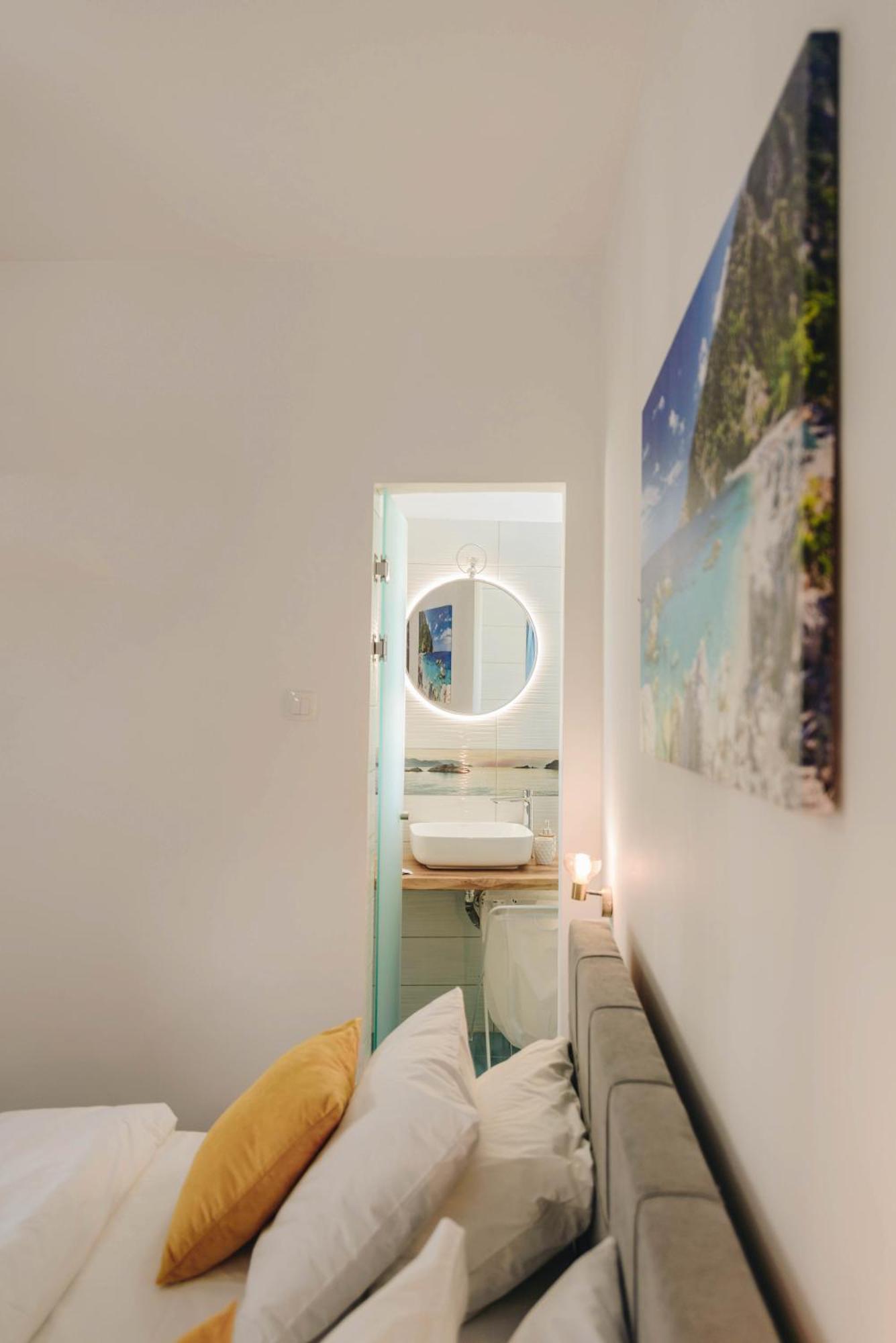 Sunrise Guesthouse 아기라 외부 사진