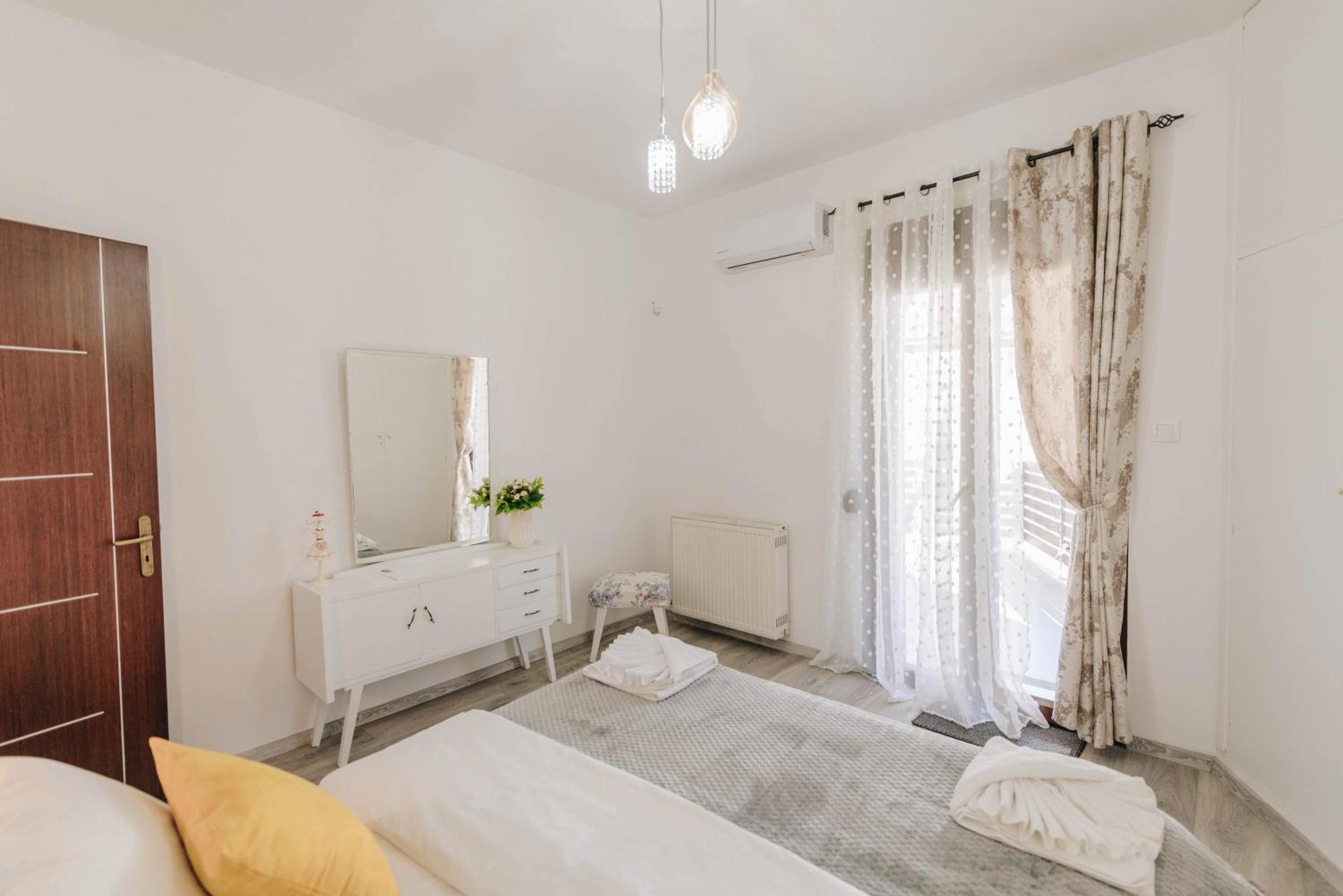 Sunrise Guesthouse 아기라 외부 사진